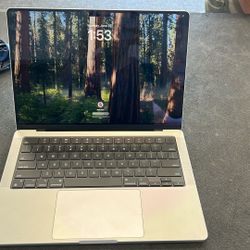 Apple Mac Book Pro With Charger 