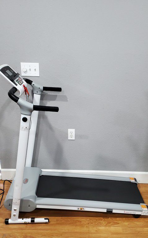 COMPACT TREADMILL SUNNY SF T-7610 PERFECT CONDITION!