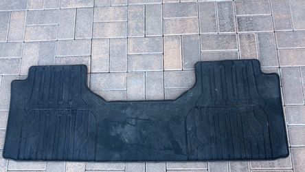 OEM GMC Yukon Floor Liners – 2nd Row, 3rd Row & Cargo Area – Excellent Condition