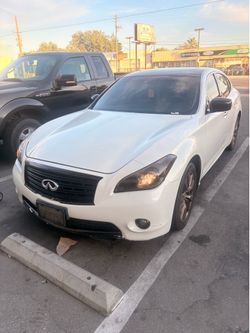 Infinity M37 2013