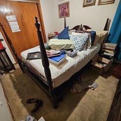 2 Bedroom Sets And Dressers