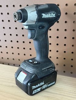 Makita XDT18ZB 18V Sub-Compact Impact Drill w/5Ah battery