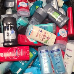 ⭐️⭐️Deodorant $4 Each  Or 3× $10 ⭐️⭐️