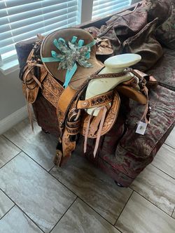 New Horse saddle