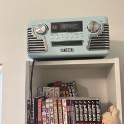 Victrola Haley Retro Bluetooth Record Player 