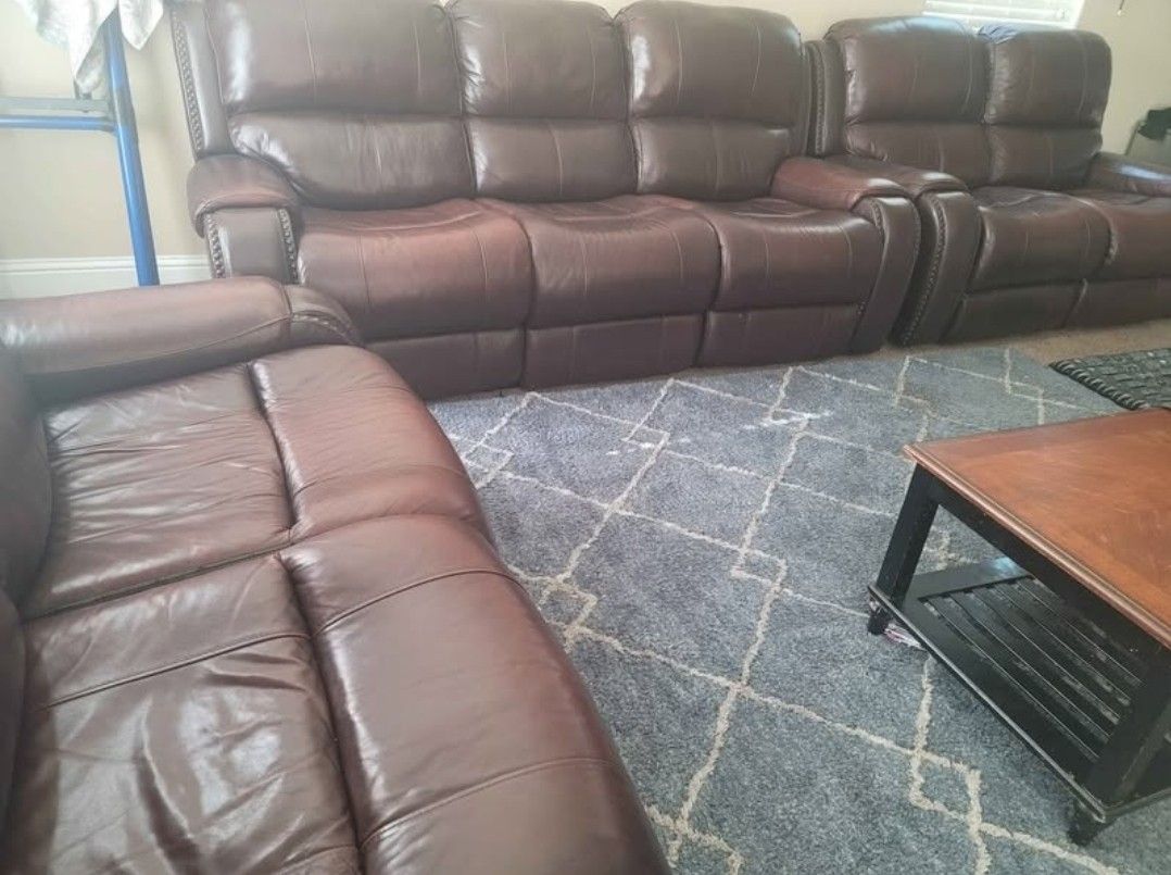 Couch Set (Sofa Set)