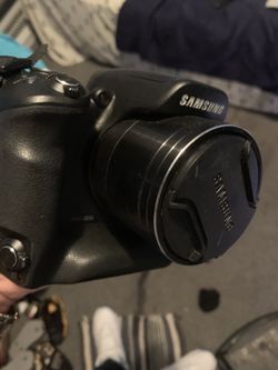 Samsung 16MP Digital Camera with 60x optical zoom