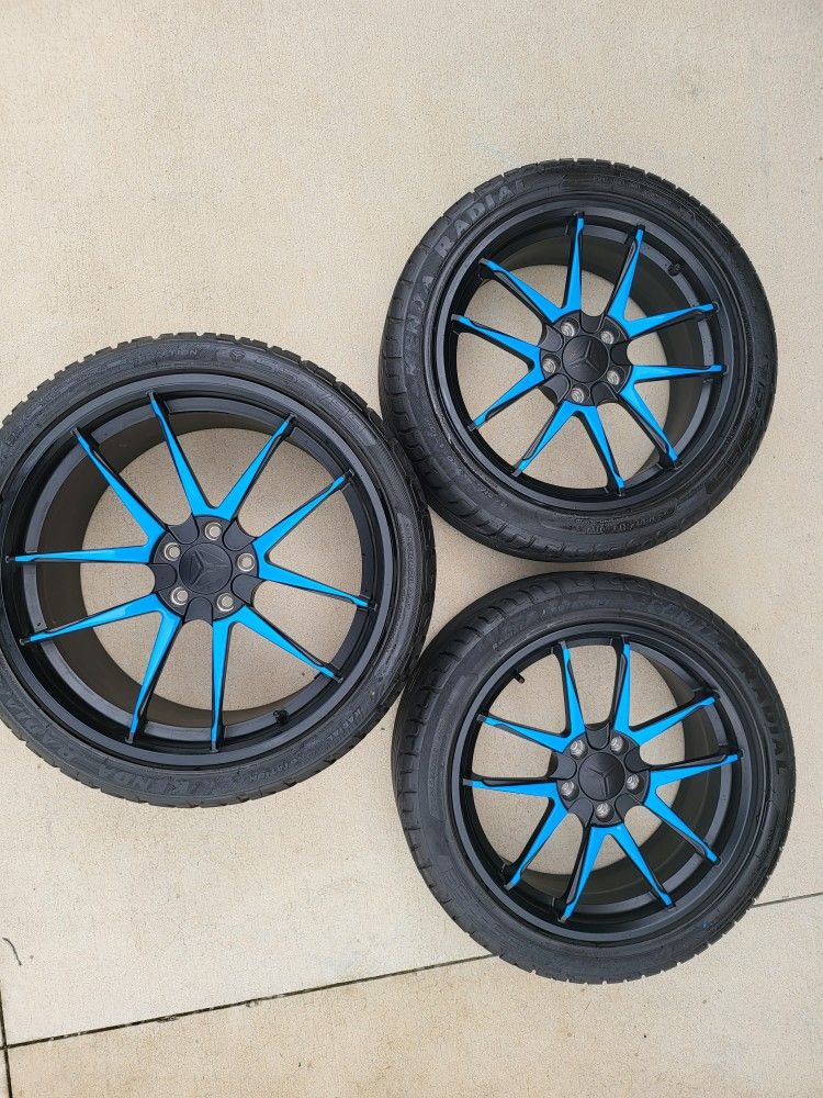 Polaris Slingshot R Factory Rims And Tires