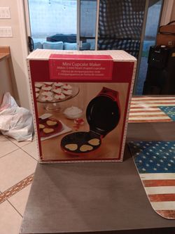 Mini Cupcake Maker