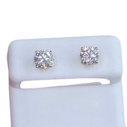 10kt Real Gold Moissanite Diamond Stud Earring 2 Ct