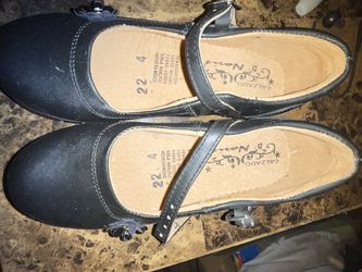 Girls Dress Shoes