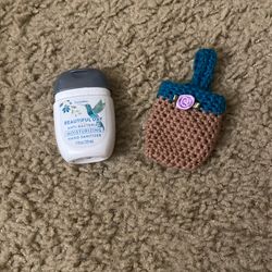 Pockbac Anti-bacterial Moisturizing Hand Sanitizer And Crochet Holder