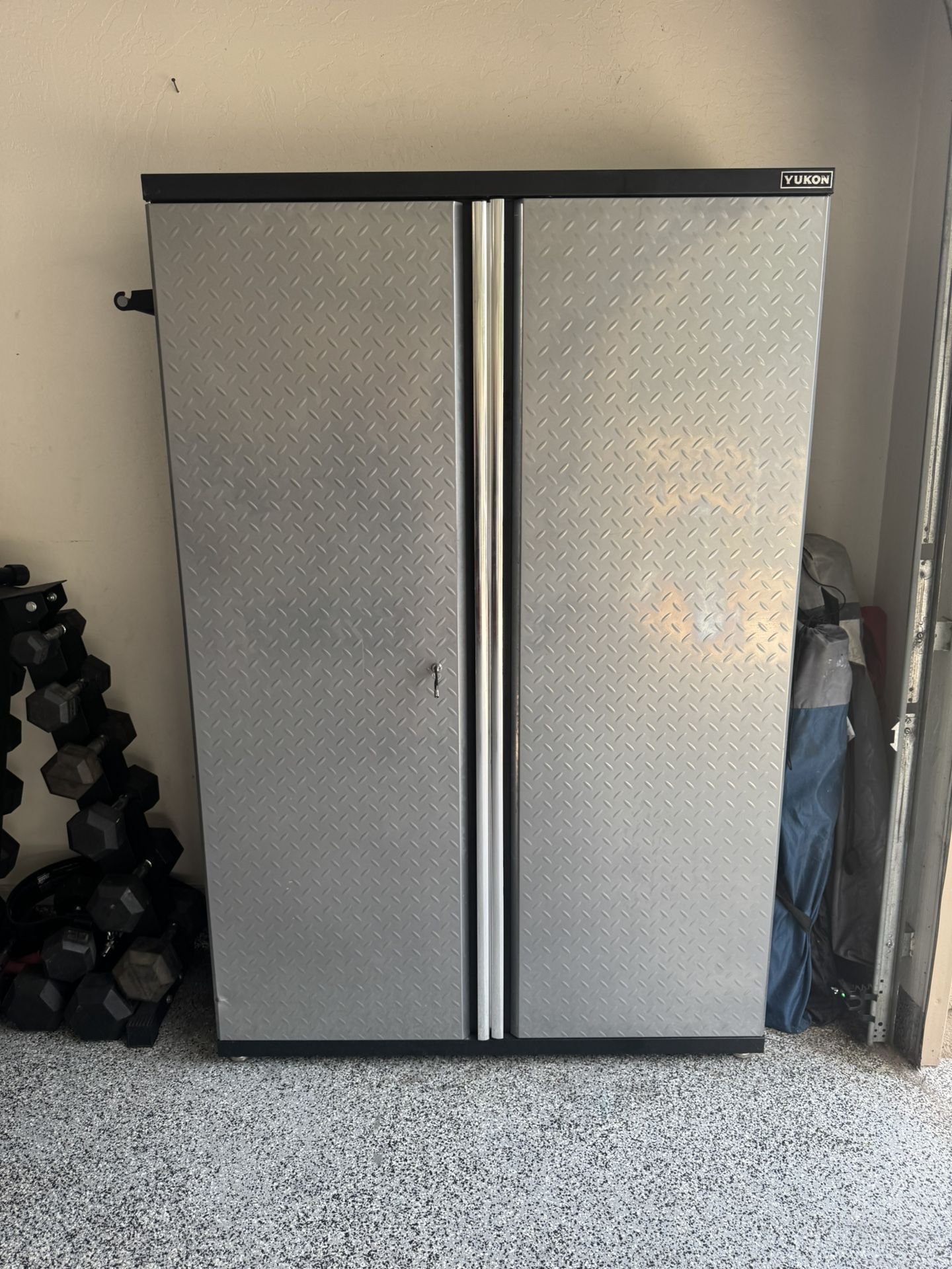 Yukon Garage Cabinet 