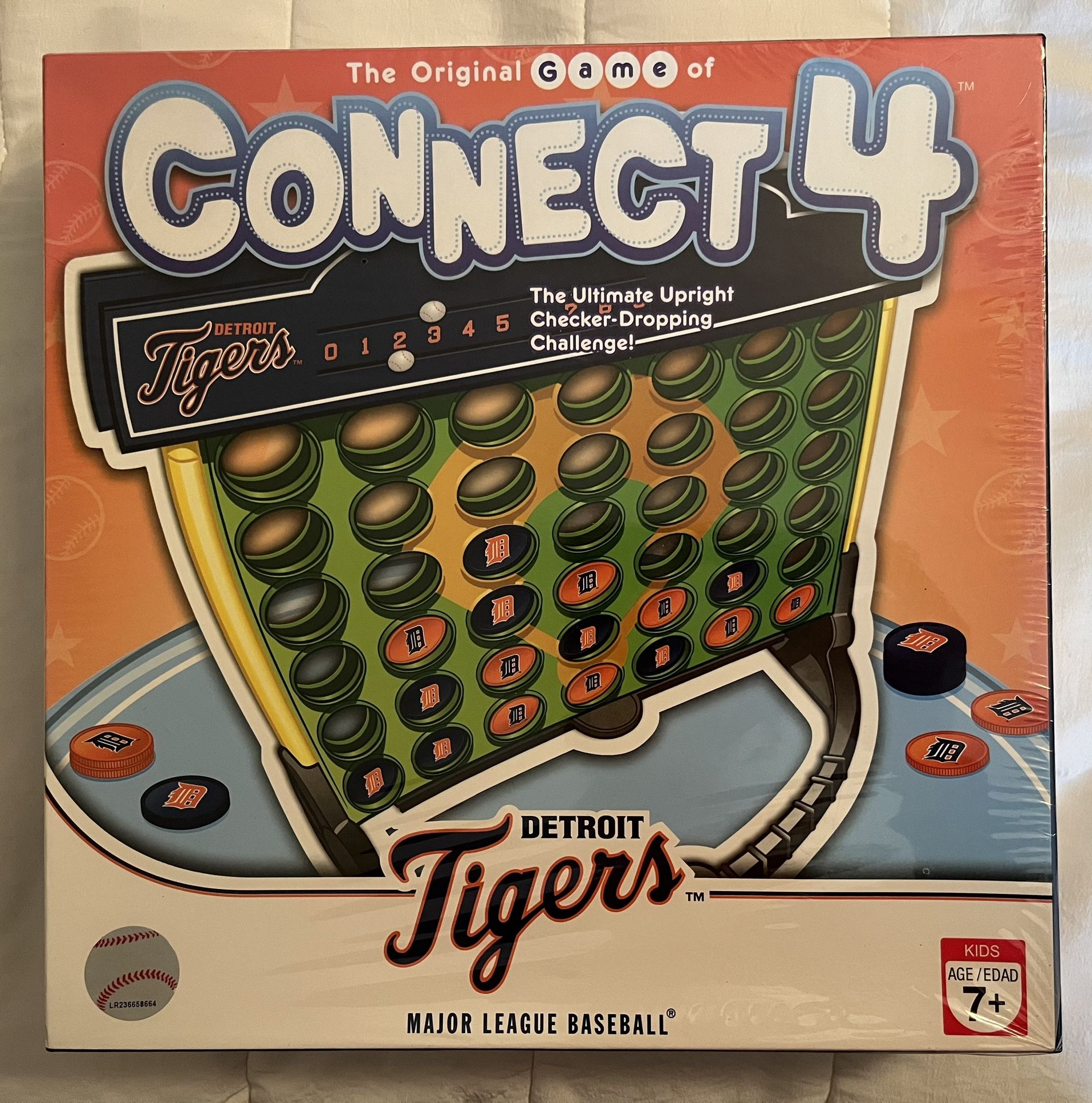 Connect 4 Major League Baseball Detroit Tigers Edition - NEW & SEALED