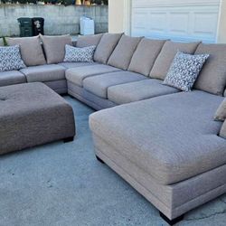 Sectional Couch 