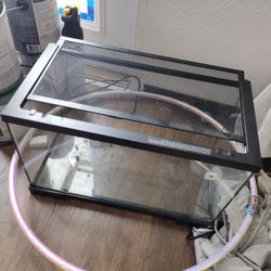 Terrarium 10-15 Gallon $20