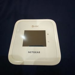 AT&T Netgear Wifi Mobile Hotspot Router Model: MR6110