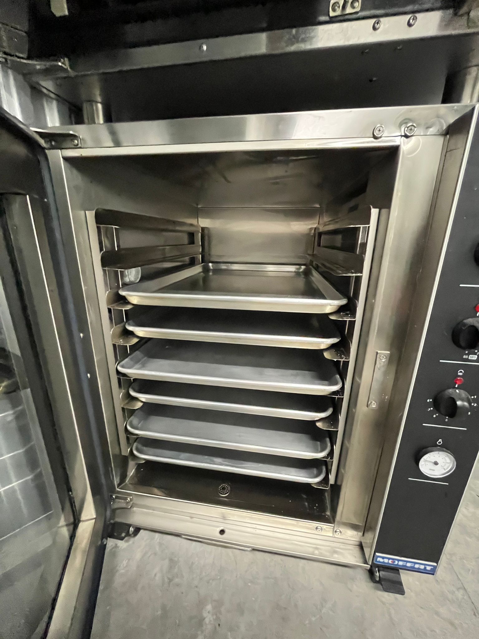 RESTAURANT Moffat E32D5 Turbofan® CONVECTION OVEN - USED LIKE NEW