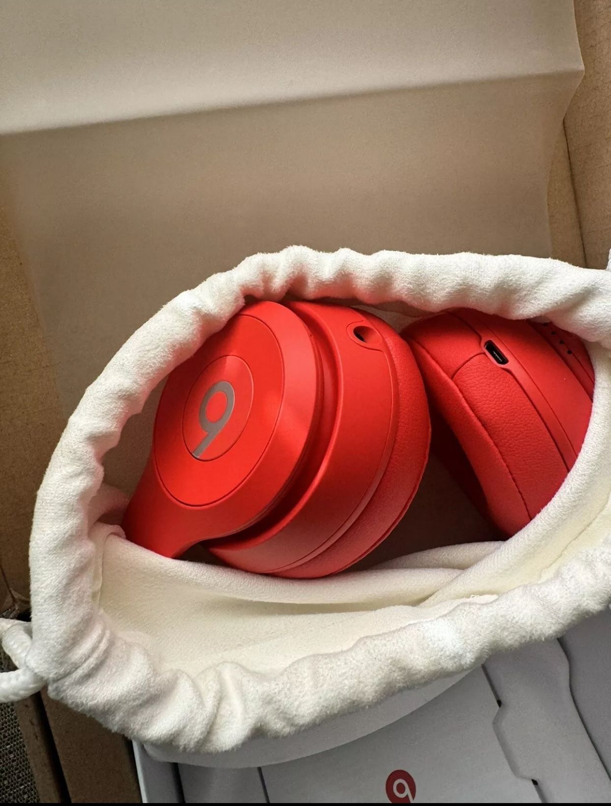 Beats Solo 3 Wireless 2024