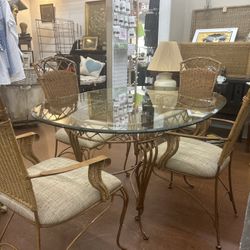 Elegant Glass Table + Display Items – 30% OFF Summer Promo
