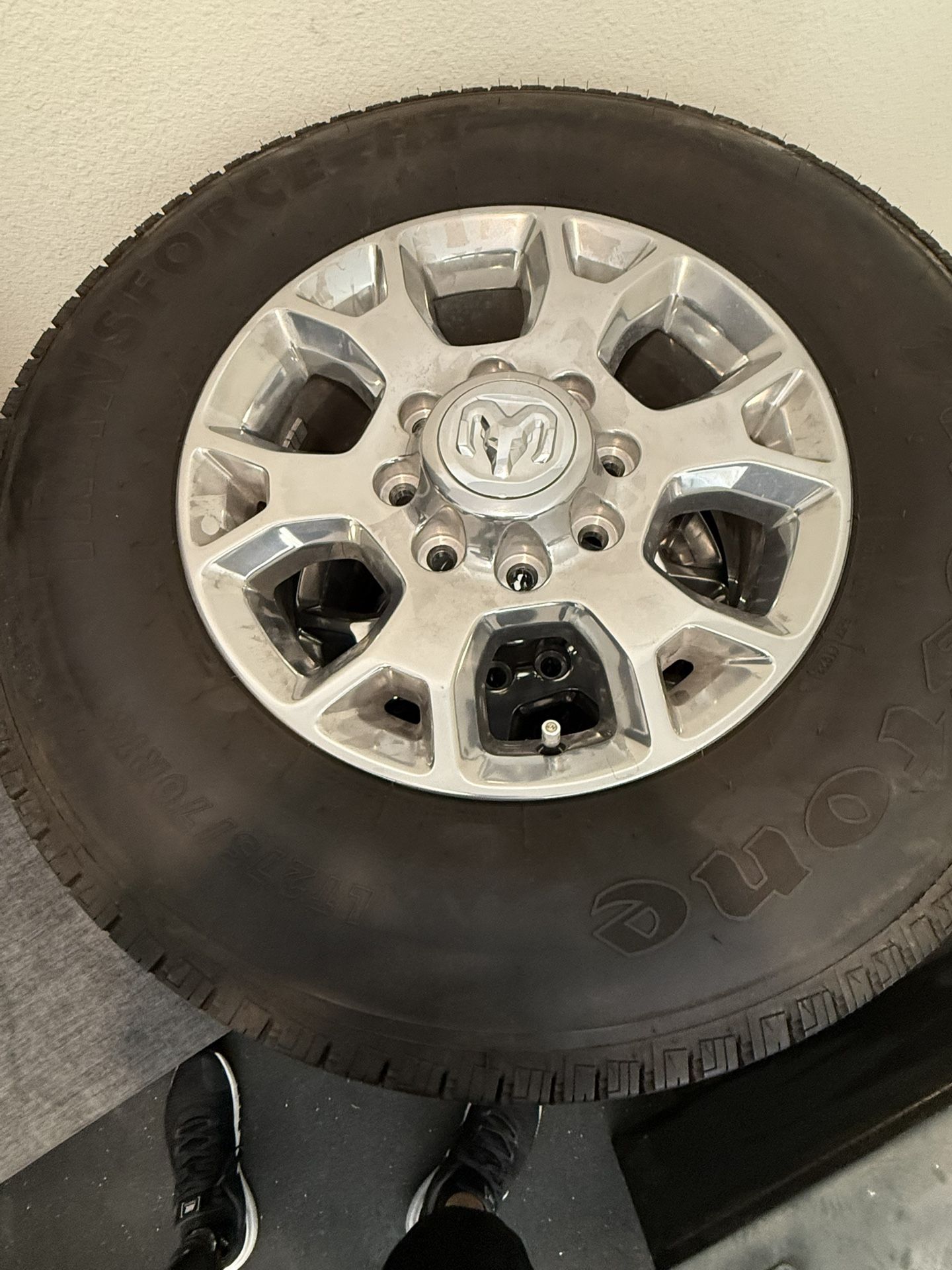 275/70R18 Firestone Tires