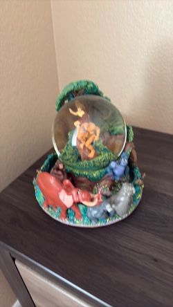 Tarzan Snowglobe