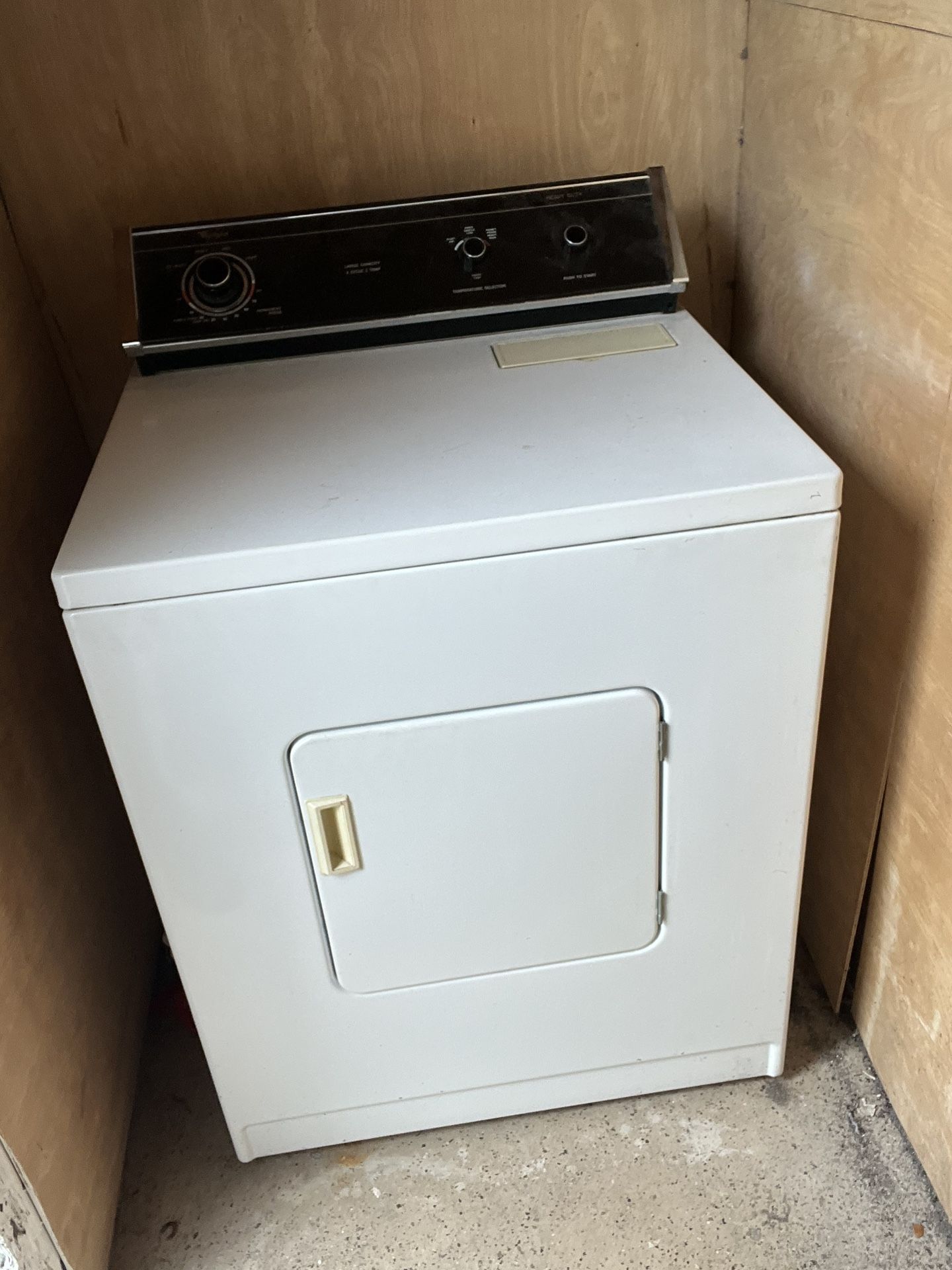 Clothes dryer Works Great 