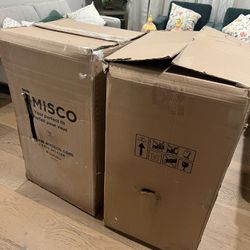 3 Amisco bar stools