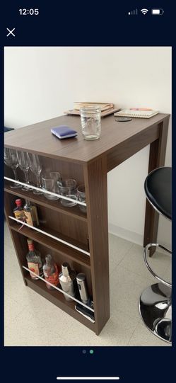 Bar Stand