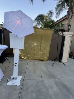 PHOTOBOOTH photobooth