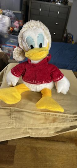 Disney store Christmas Santa Donald’s duck plush