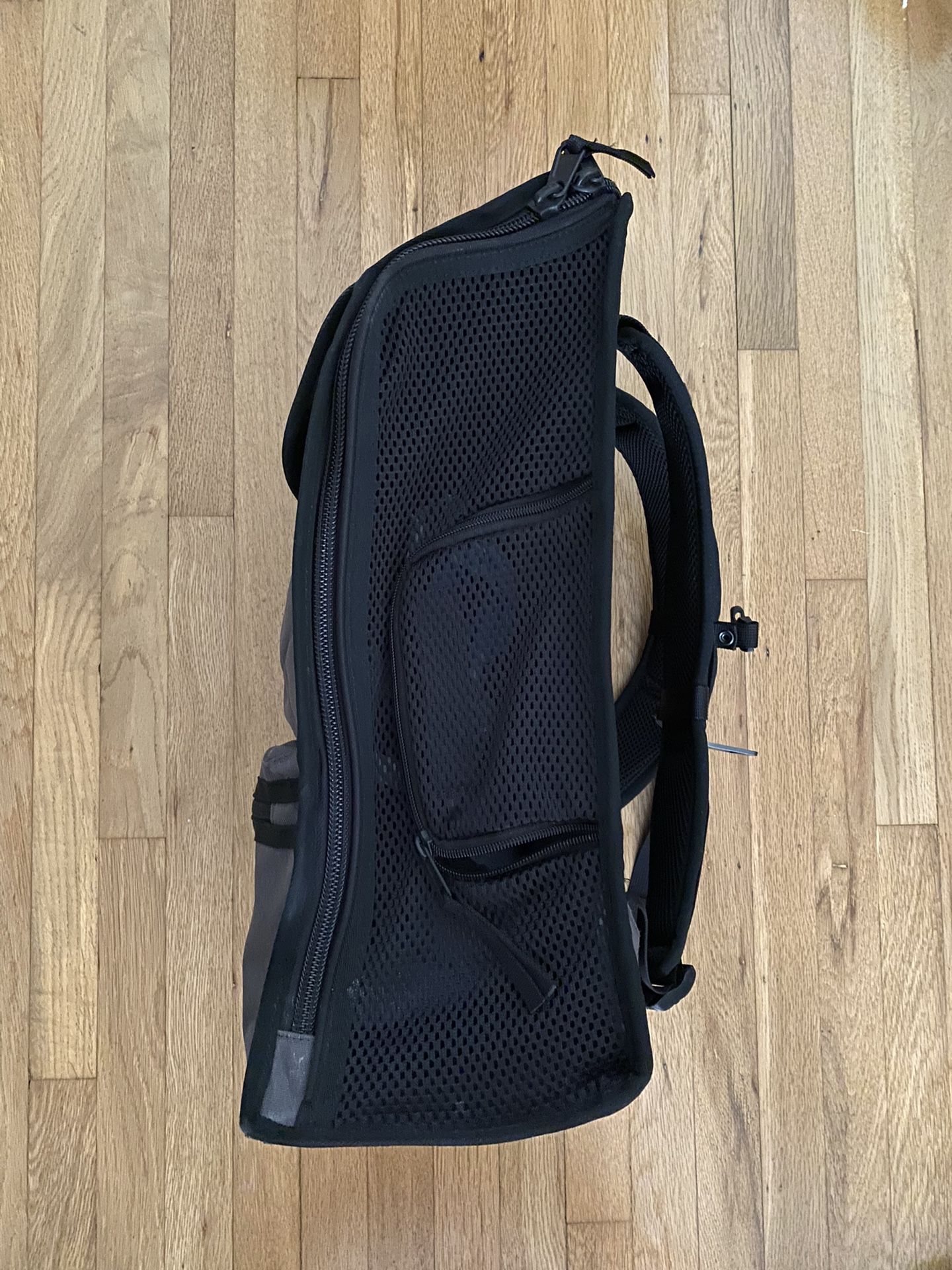 hillbilly golf bag rain cover Grey Lifeamar 40L Travel Backpack Color:BLACK | CANOPY GREEN MENS|APPAREL BOTTOMS & OTHER Jef World of Golf
