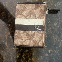 Coach Wallet (2)