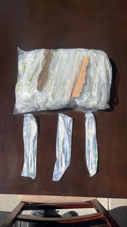 90pcs forks,spoons & knives plastic