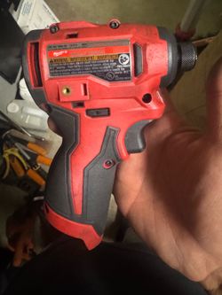 Milwaukee - M12 12V Lithium-Ion Subcompact Brushless Cordless 1/4 in. Hex Impact Driver (Tool-Only)