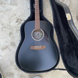 Art & Lutherie Acoustic Guitar For Sale