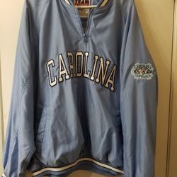 North Carolina Tar Heels adult extra large quarter zipper jacket with pockets brand Team edition apparel