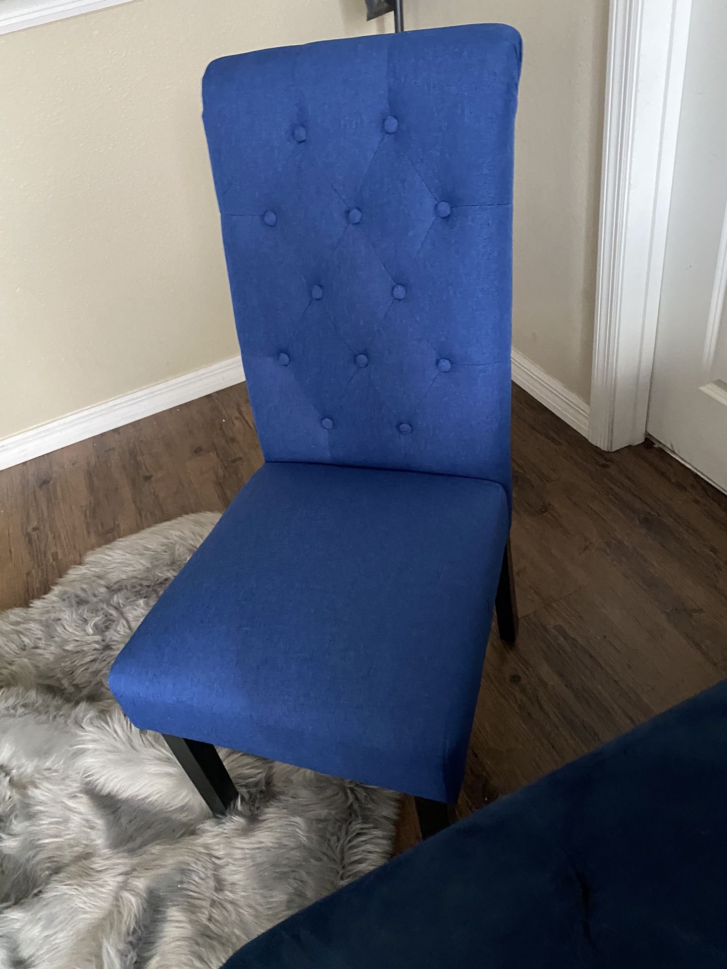 Brand new blue tuffed style chair never used set of 4