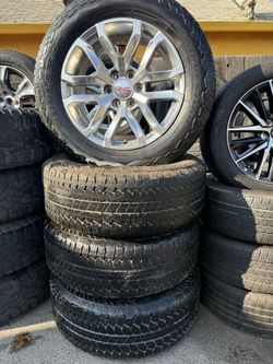 20” Gmc wheels with tires 275-60-20 Bridgestone. 6lugs gmc chevy