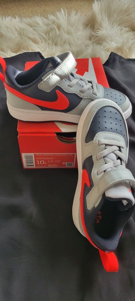 Nike