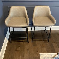 Grey Faux Leather Counter Height Bar Stools