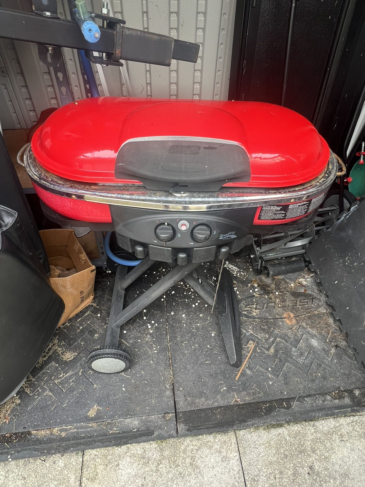 Coleman Road Trip Grill