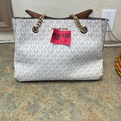 Michael Kors Hand Bag/ Purse 