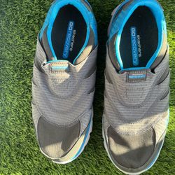 Women Skechers Shoes Size 8.5 New