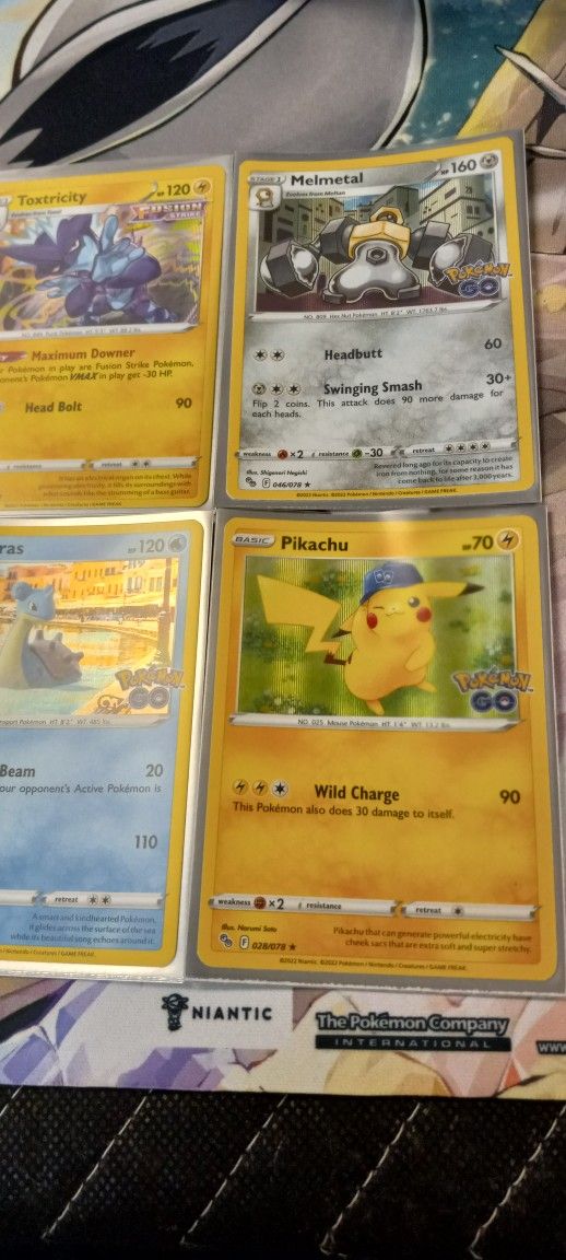 (5) Reverse Holo Pokemon Cards