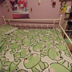 Full Size Daybed W Twin Trundle