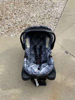 Eddie Bauer Infant Car Seat