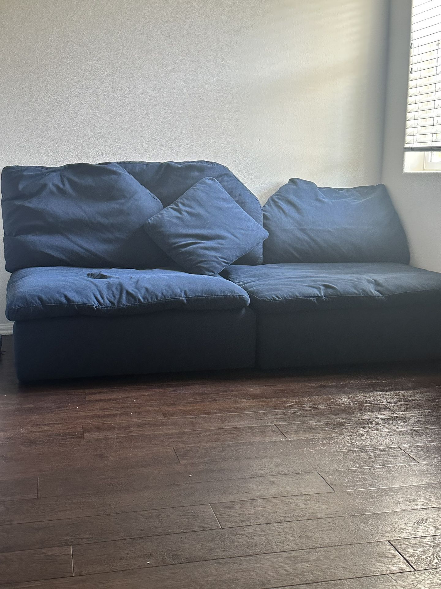 Sectional piece