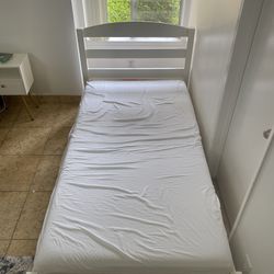 Bed With Mattress Twin Size