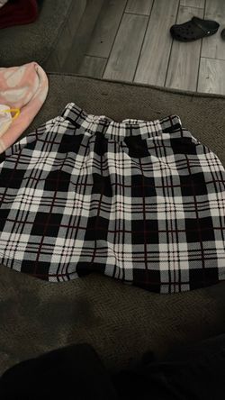 Plaid Mini Skirt Black White Red